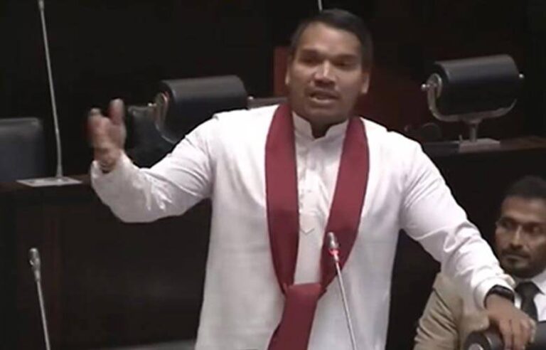 நாமலைத் தேடி வீட்டுக்கே சென்ற CID!