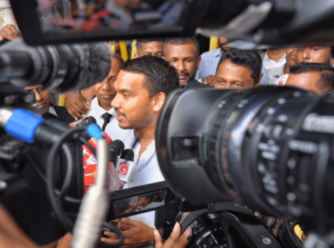 எம்மை பயமுறுத்தி வாயடைக்க முடியாது