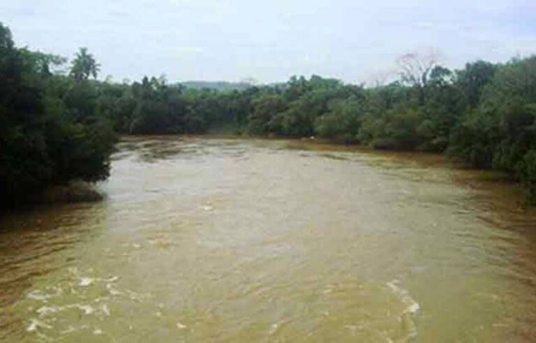 களு கங்கை ஆற்றைச் சுற்றி வெள்ள நிலை