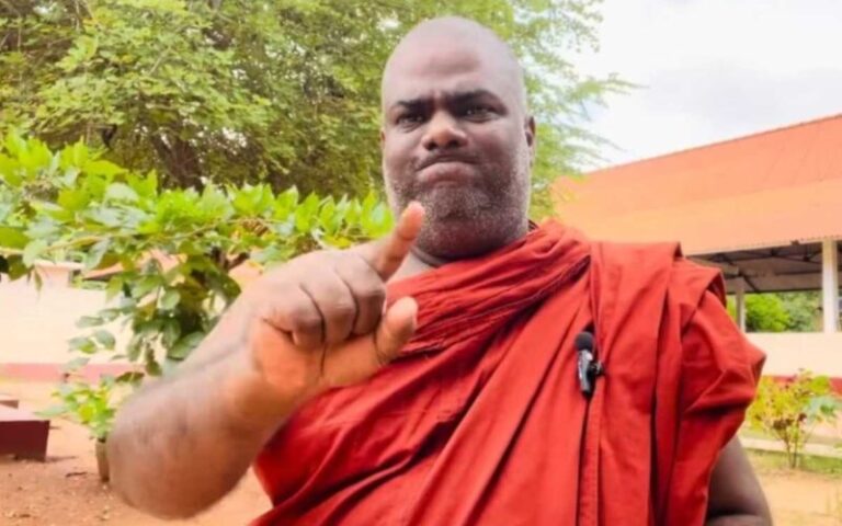 ராஜாங்கனே சத்தாரதன தேரர் மீது தாக்குதல்