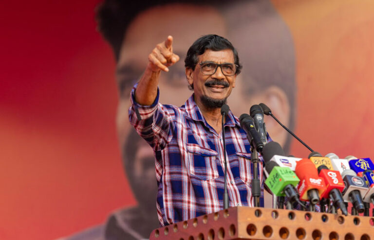 நாட்டைக் கட்டியெழுப்புவது மக்களின் பொறுப்பு